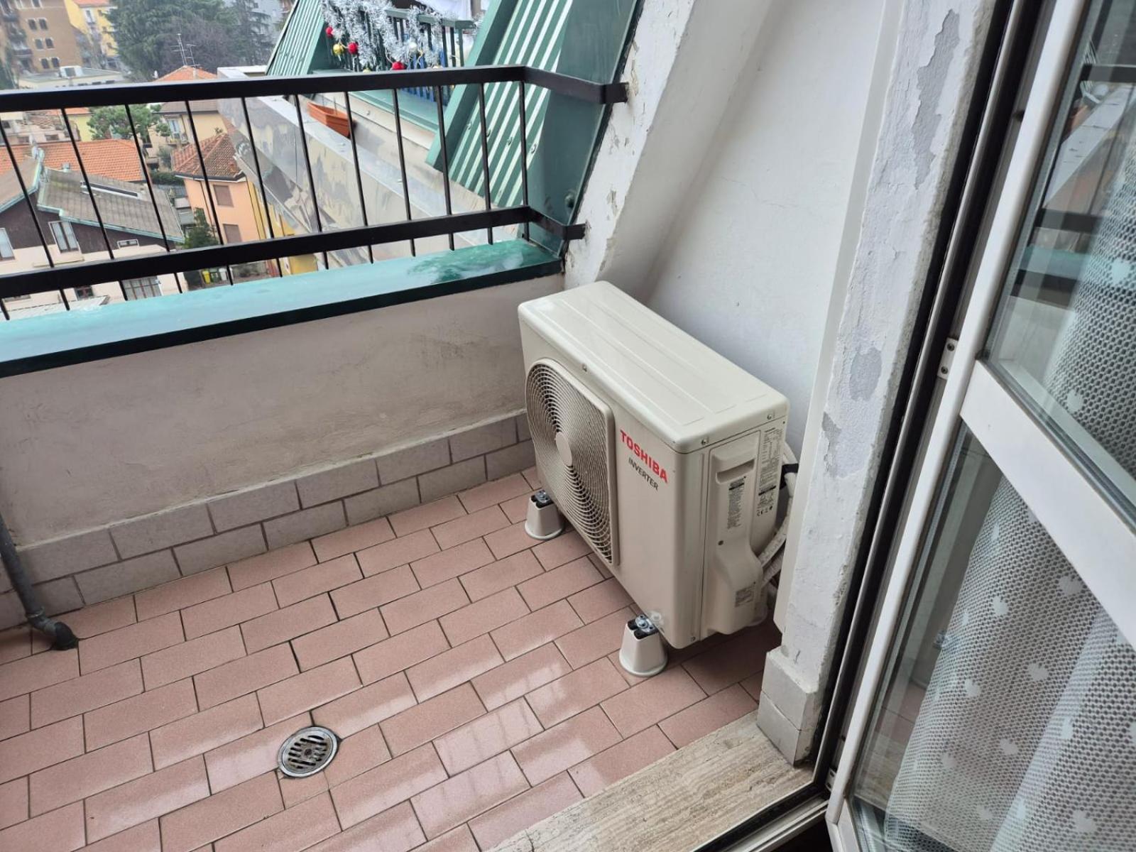 La Casa Di Dario Apartment Pero Bagian luar foto